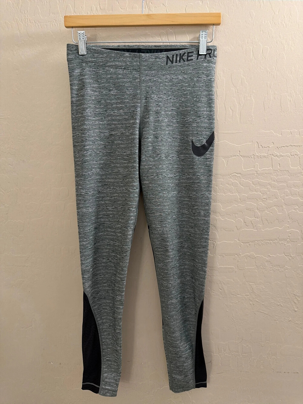 Nike Pro Dri-Fit greenish gray leggings Sz M - Picture 1 of 6